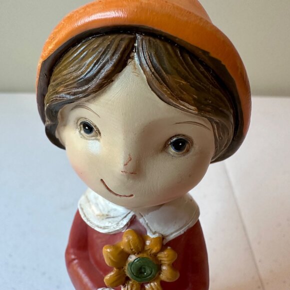 Thanksgiving Figurines Set Of 4 - Pilgrims and Native American Resin Figures - Picture 16 of 16